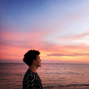 偷拍精偷拍亚洲精品成人三区
