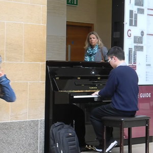 偷拍精偷拍亚洲精品成人三区
